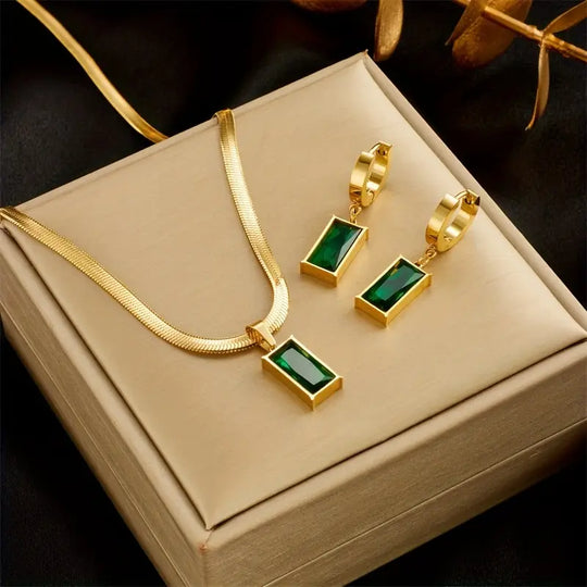 Maanstraal™ | Ensemble de bijoux doré avec pierres vertes