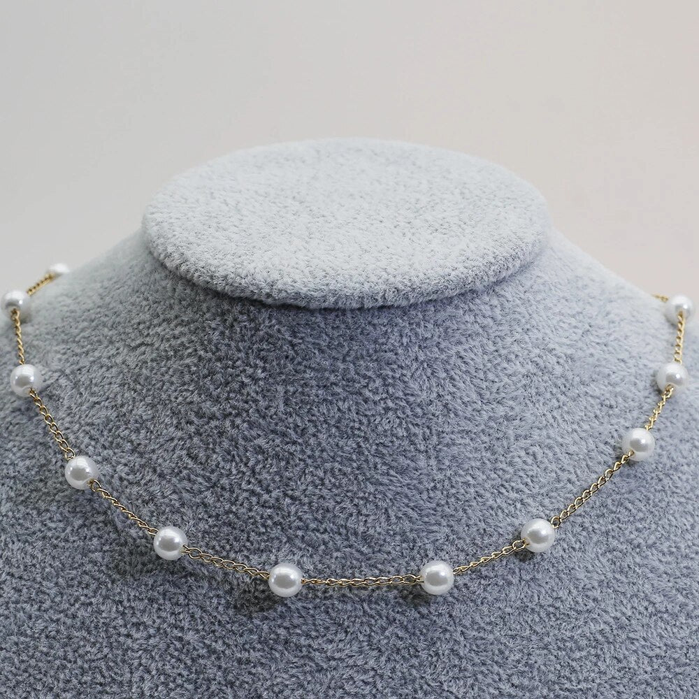 Collier de perles doré