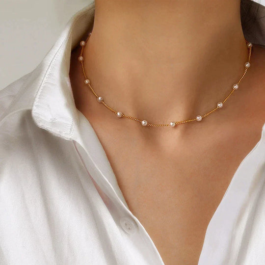 Collier de perles doré