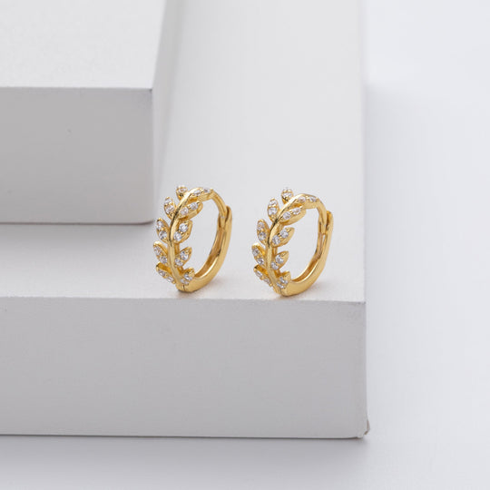 Laticia – Boucles d'oreilles élégantes motif feuille avec pierres incrustées