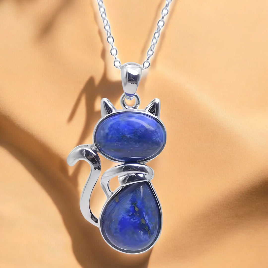 Collier pendentif chat avec pierre naturelle violette