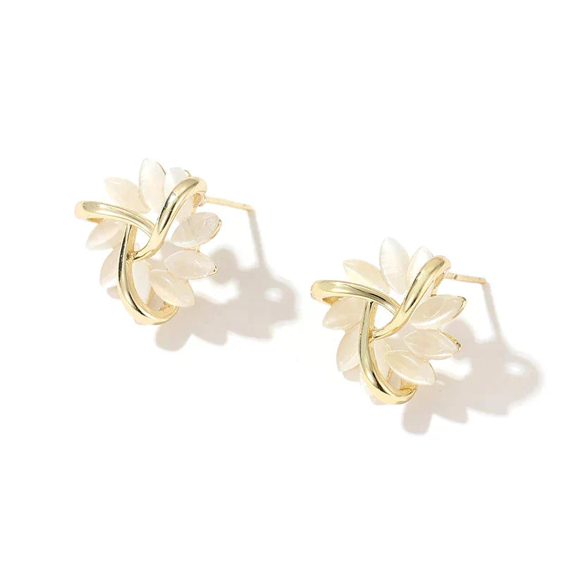 Courtney – Clous d'oreille ronds avec détails opale