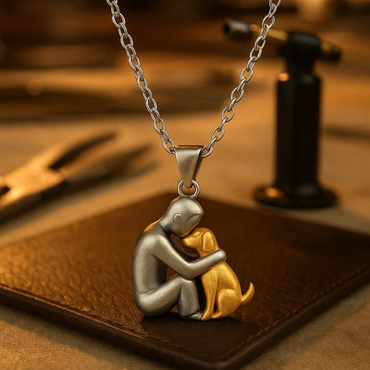 Collier avec pendentif chien