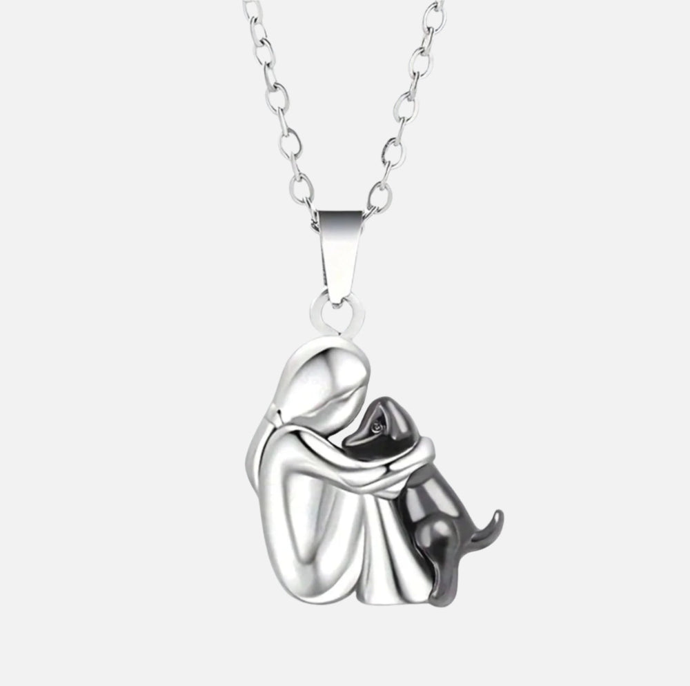 Collier avec pendentif chien