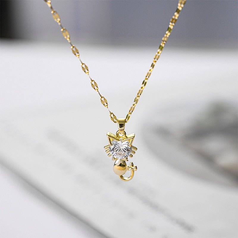 Pendentif chat plaqué or avec zircone